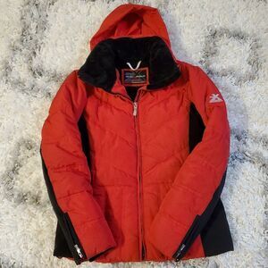 Puffer Coat Women's Size Small Red and Black Zero Xposur Warm Winter Coat